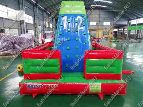 Скалодром "Быстрее ветра" 4*4*3.8 м