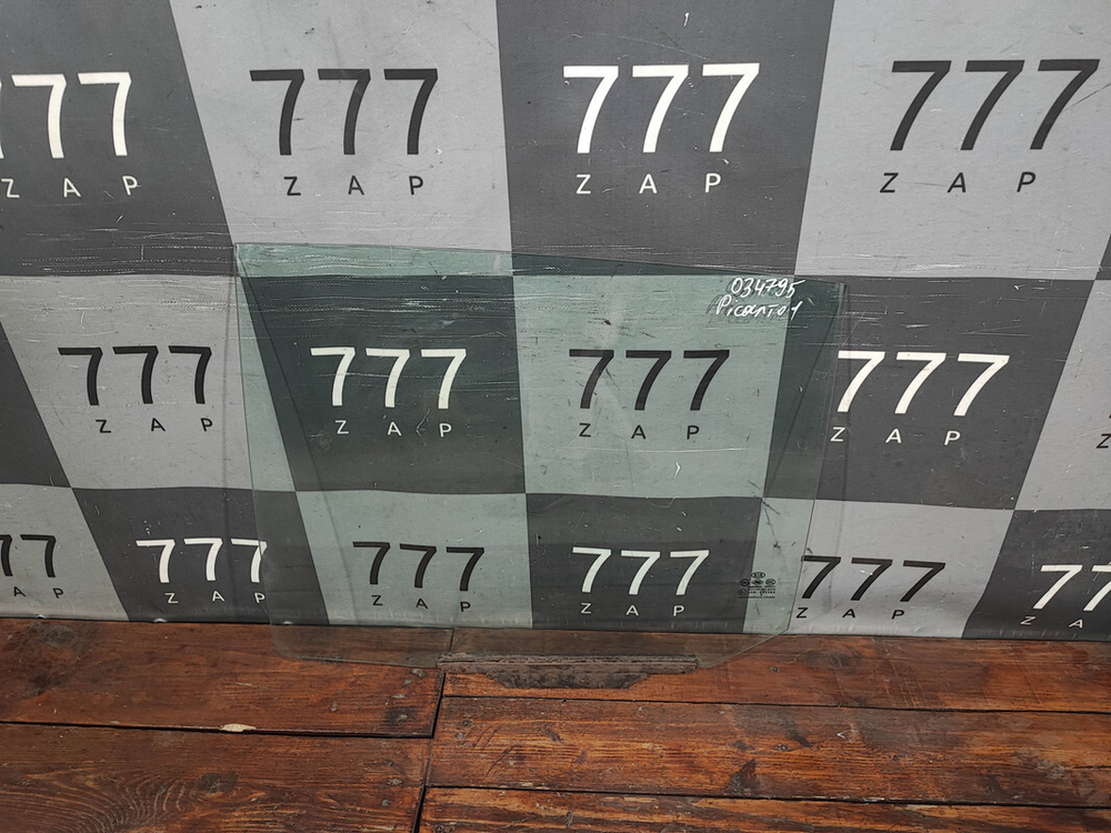 Стекло двери задней левой Kia Picanto 1 04-11 Б/У Оригинал 8341107000