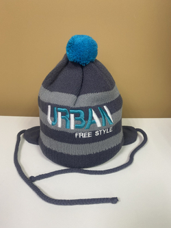 Шапка "Agbo" на мальчика трикотажная на х/б подкладке с завязками из 30% шерсти, размер 46-48, цвета в ассорт.