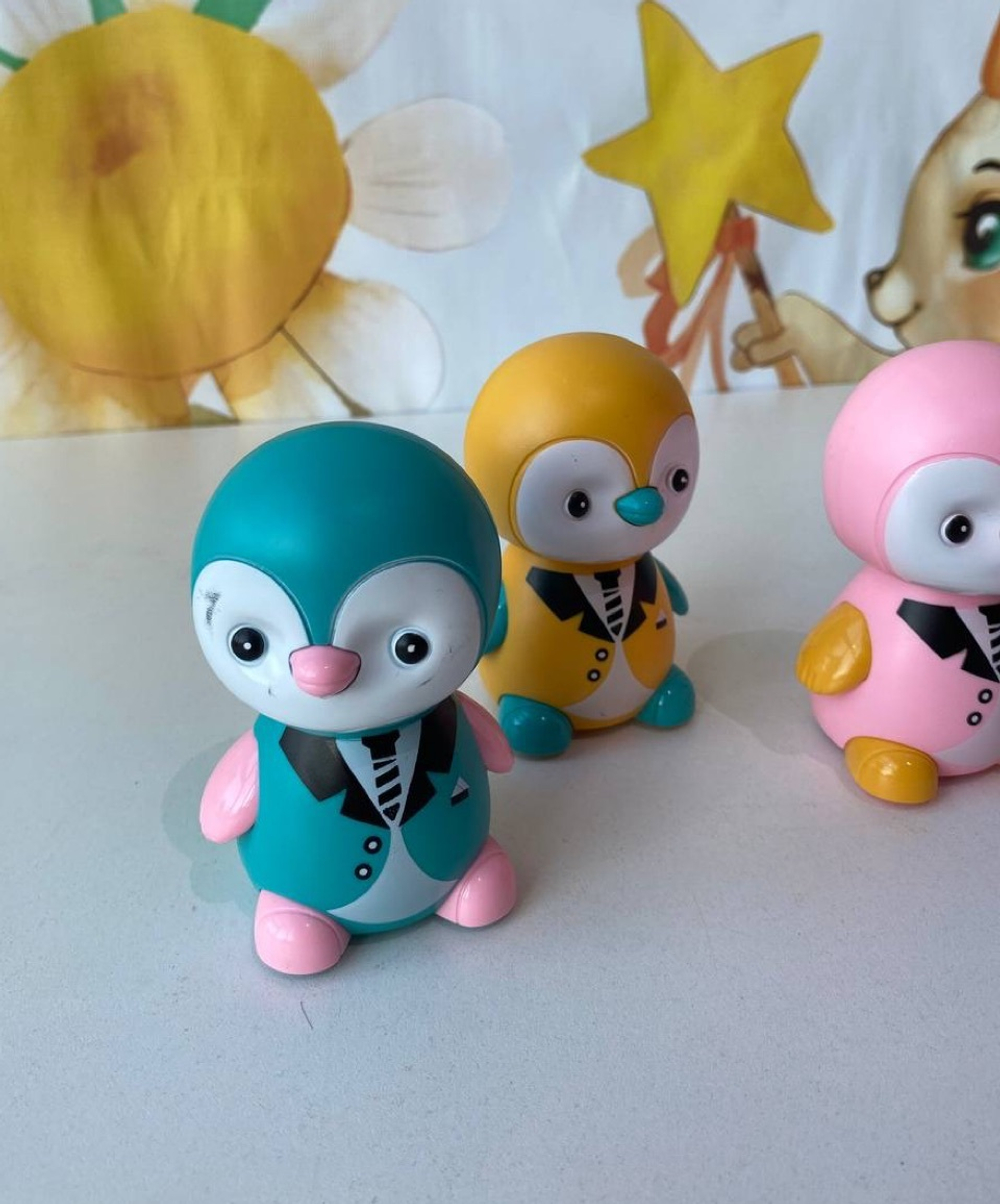 Игрушка заводная "Пингвин Penguin"