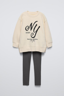 ZARA КОМПЛЕКТ ИЗ ТОЛСТОВКИ И ЛЕГИНСОВ В РУБЧИК С НАДПИСЬЮ, ЭКРЮ