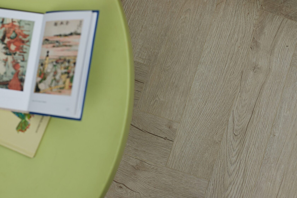 Кварц-винил SPC Steinholz Herringbone 4,5 мм Танне 1.14688 м2