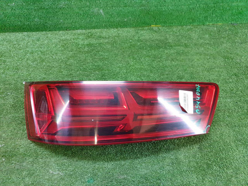 Фонарь левый Audi Q7 2 (2015-2019)