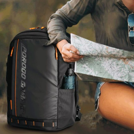 Рюкзак для ноутбука Porodo Gaming PU с портом USB-C и отделением для PS5 (PDX534) черный