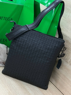 Сумка-мессенджер Bottega Veneta