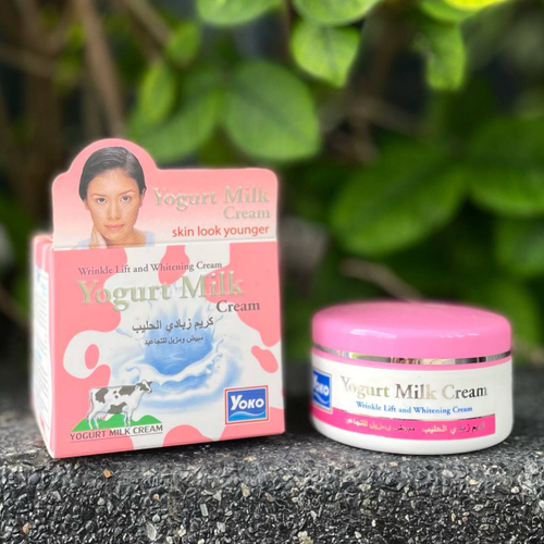 Крем для лица против пигментных пятен с молоком и йогуртом Yogurt Milk Cream Yoko