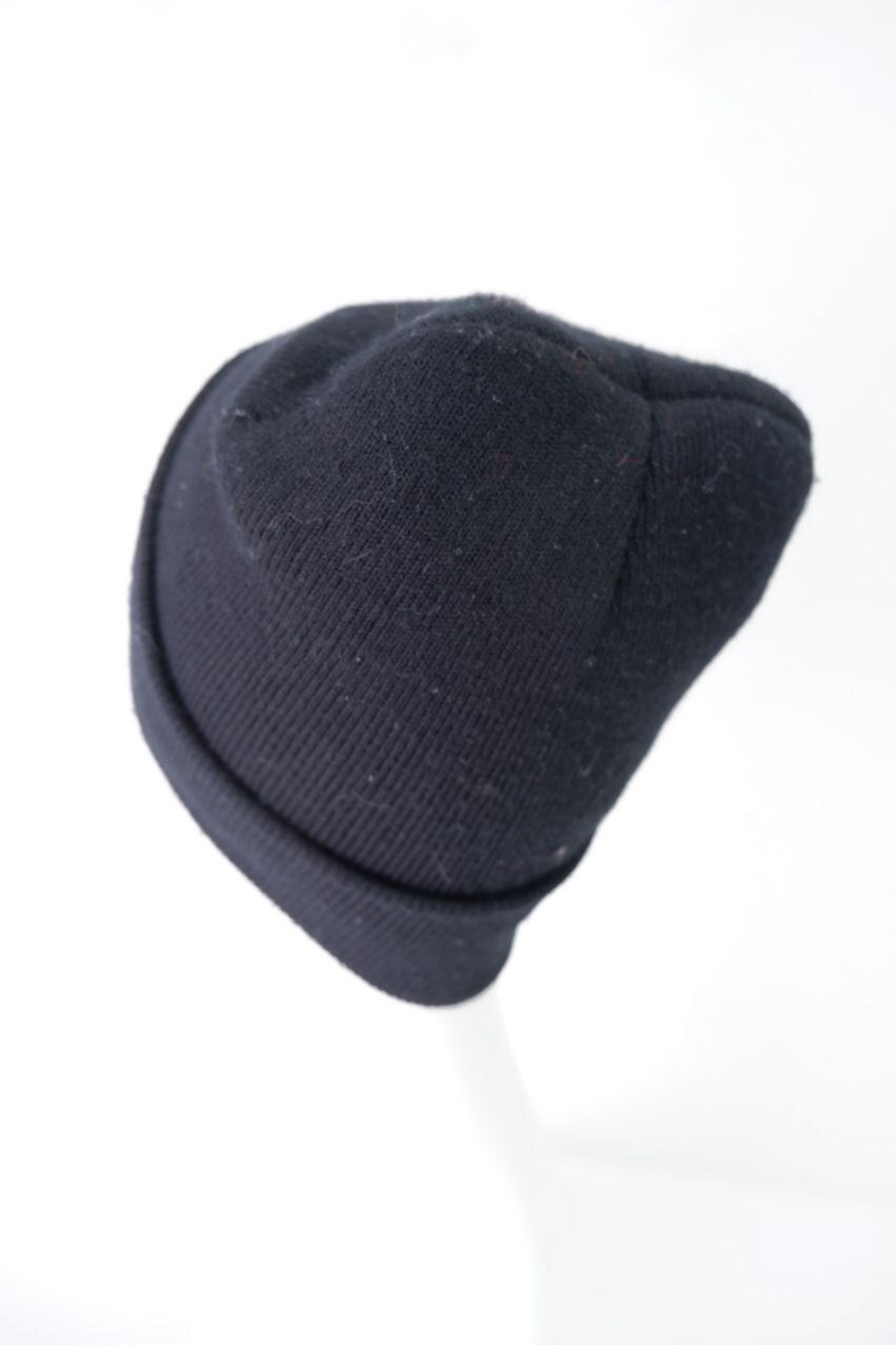 Шапка темная