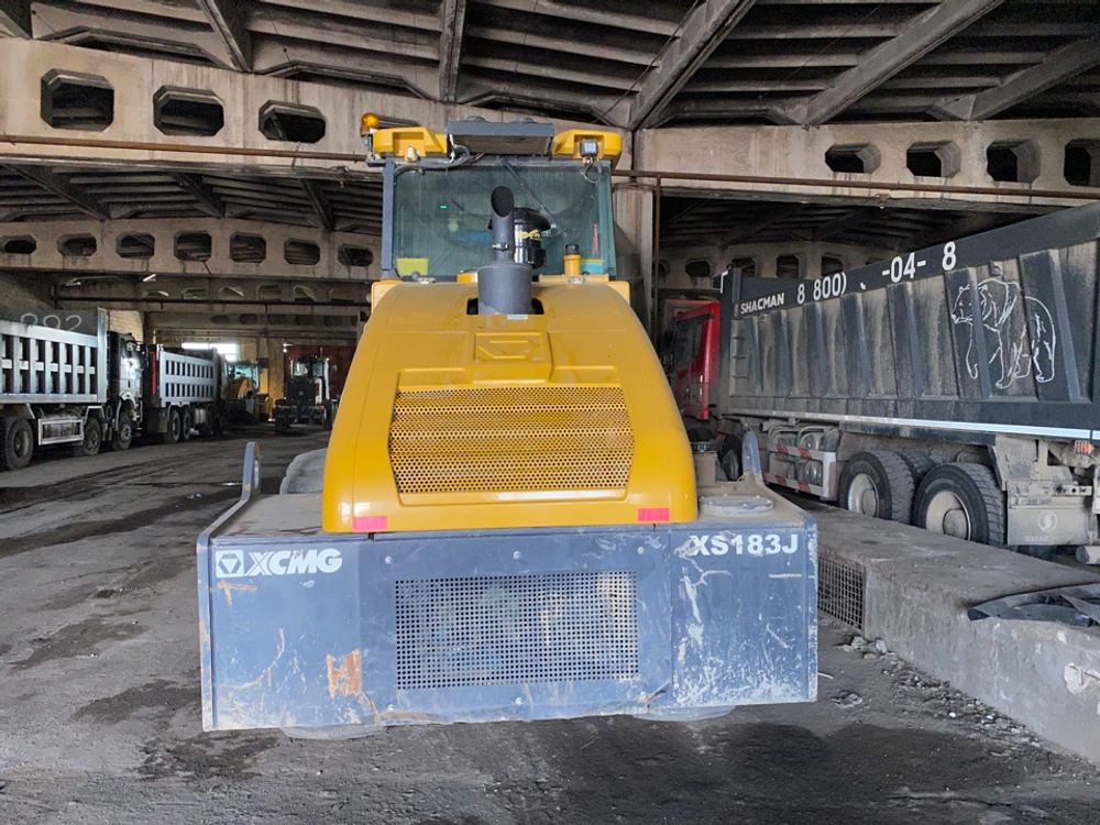 XCMG XS* Каток XS183 (Дизельный, 6,5 л, 190 л.с., АТ)