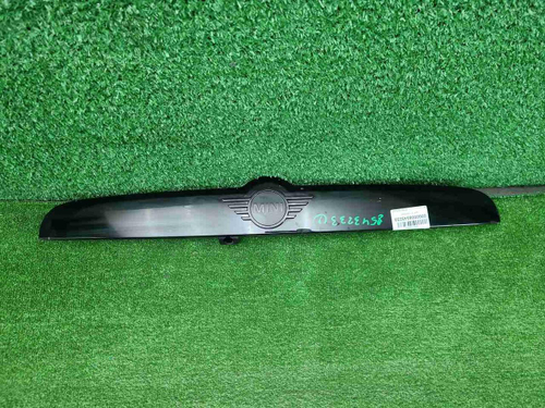 Накладка крышки багаж. Mini Countryman F60 (16-23)