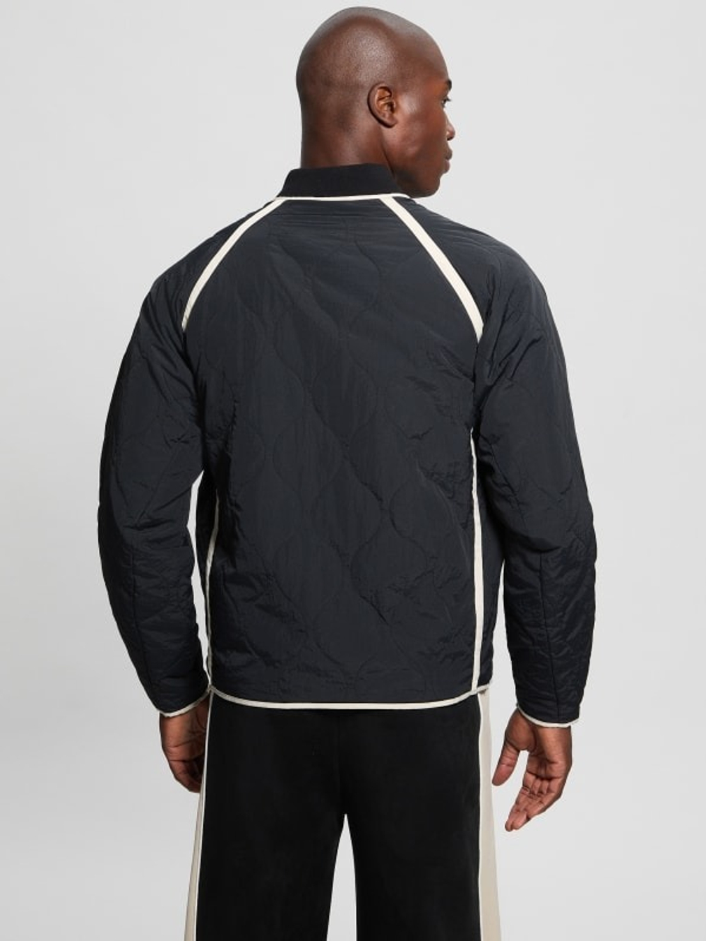 Куртка мужская GUESS