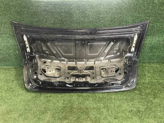 Крышка багажника BMW 7er G11 (2015-2022)