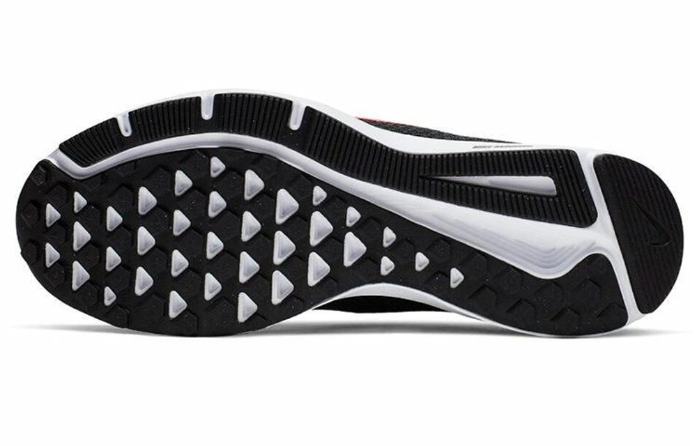 Кроссовки Nike Quest 2