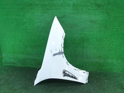 Крыло переднее правое BMW X5 F15 (2013-2018)