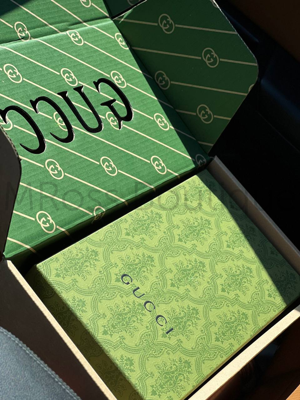Женские шлёпанцы Gucci Dad в молочном цвете