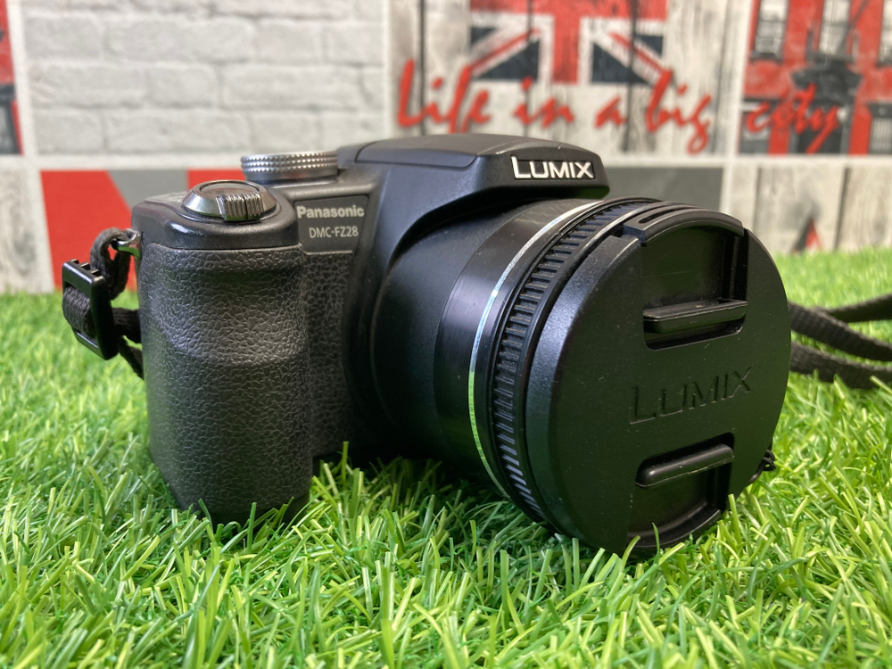 Panasonic Lumix DMC-FZ28
