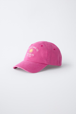 ZARA КЕПКА С ЭФФЕКТОМ ПОТЕРТОСТИ И ВЫШИВКОЙ, РОЗОВЫЙ