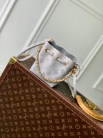 Louis Vuitton Pico Bella