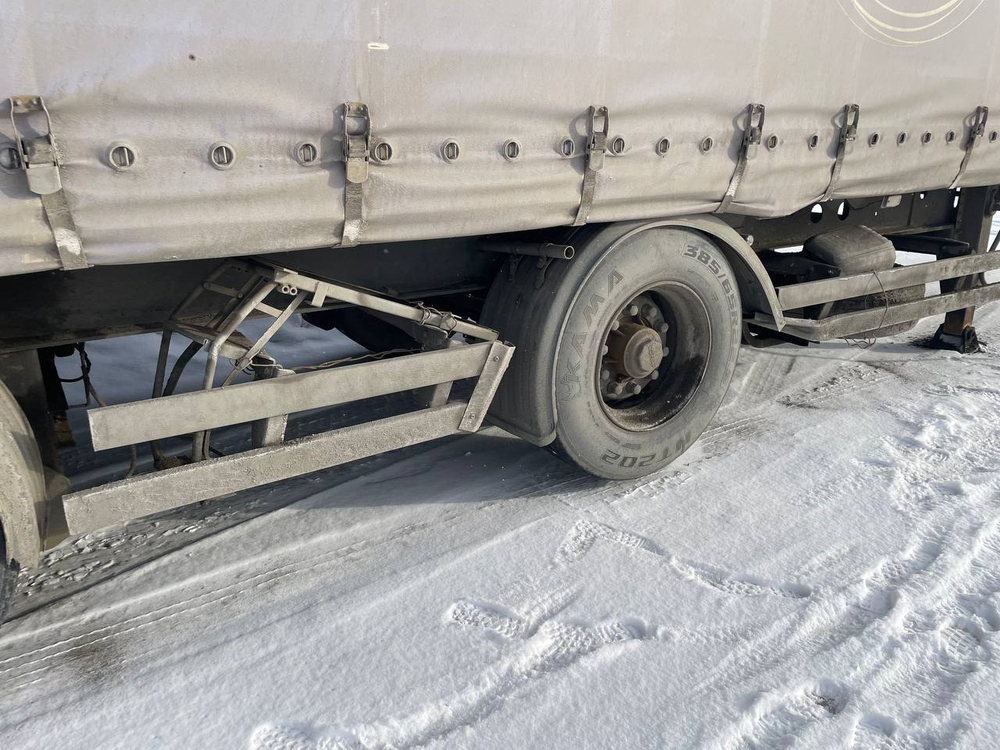 Тонар 97882 Полуприцеп шторный 97882