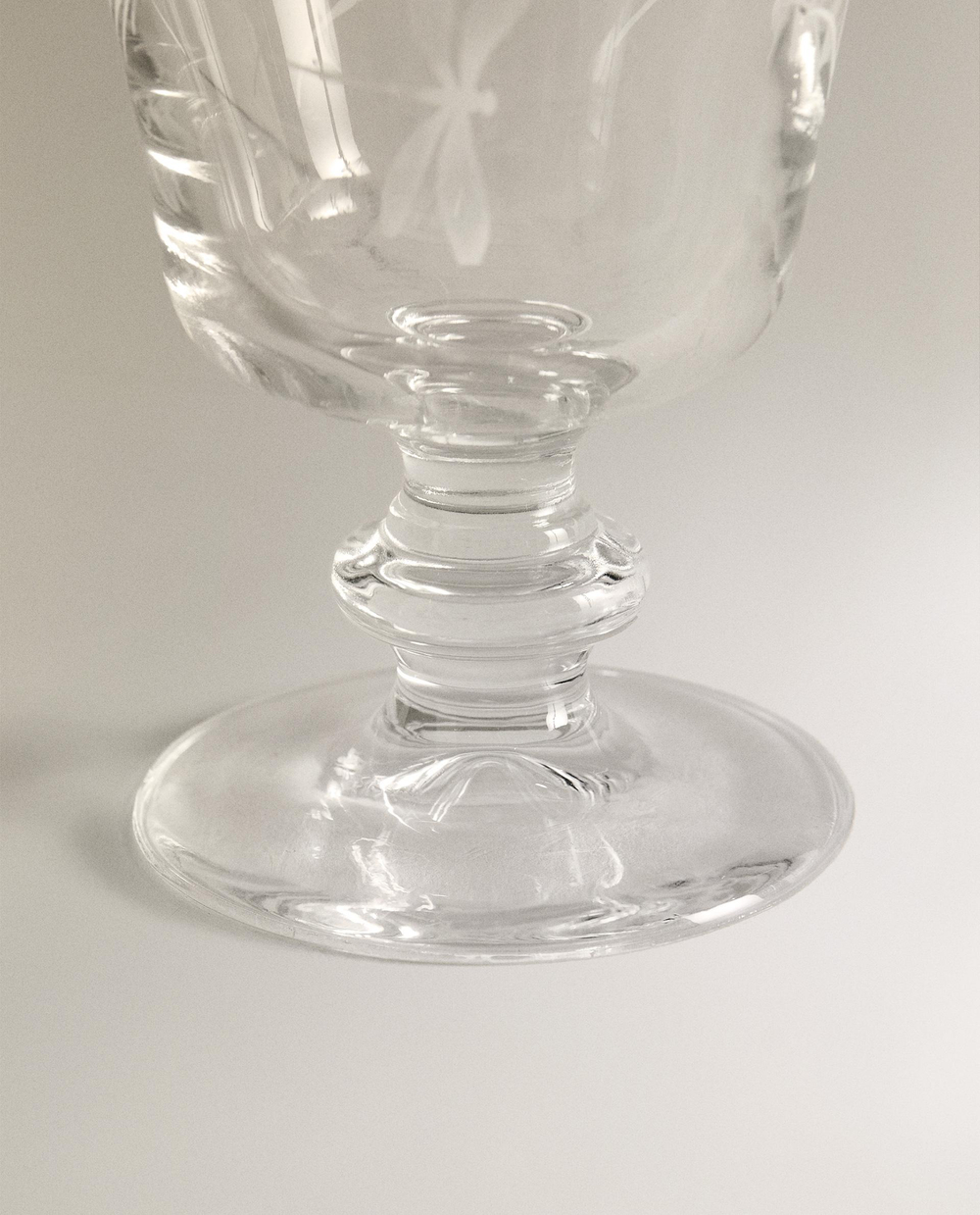 Zara Home бокал из стекла, цвет белый, 13.7 см