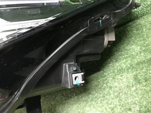 Битая Фара левая Geely Coolray (2023-н.в.) LED