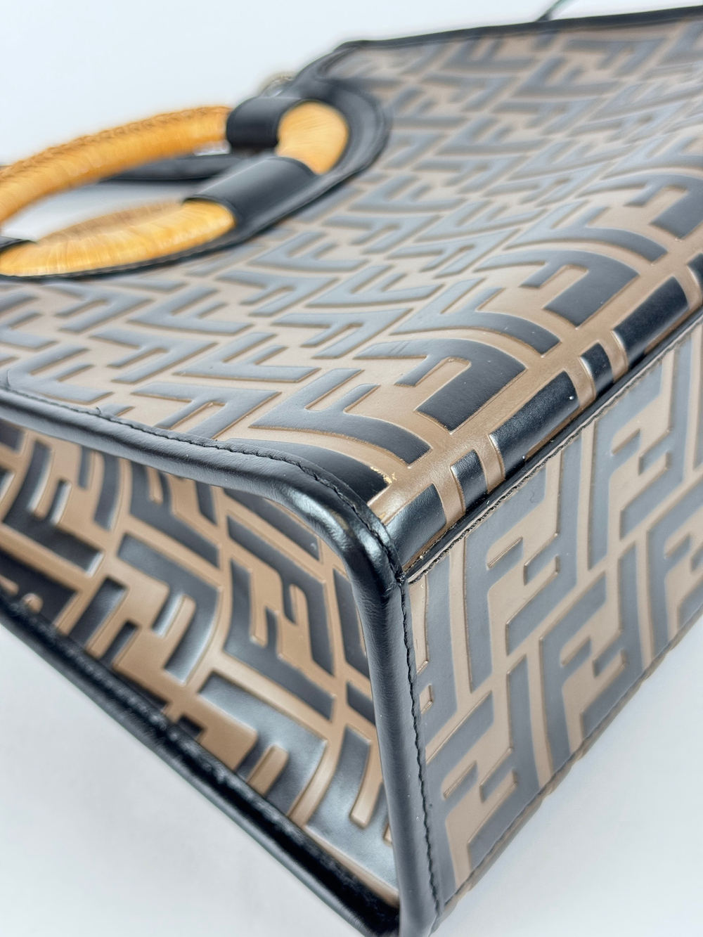 Сумка Fendi Runaway