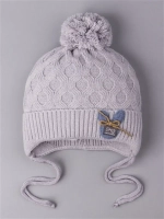 Шапка вязаная детская с бубоном на завязках