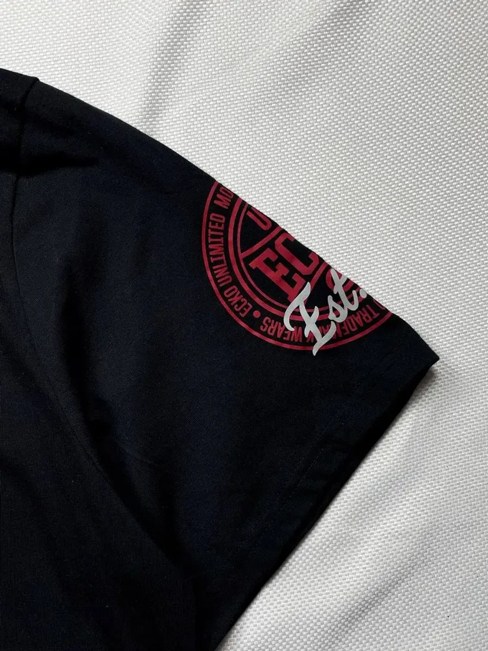 Футболка с капюшоном от Savitar G-Unit Tribal Emerica Fubu