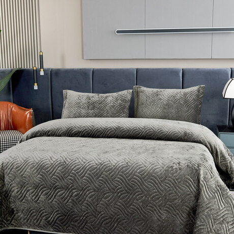 Покрывало 240x260 Sofi De MarkO Деварта серое