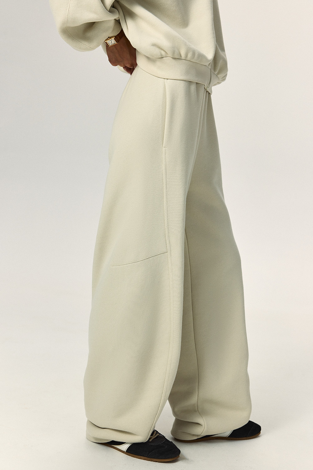 Штаны с вытачками Слоновая кость