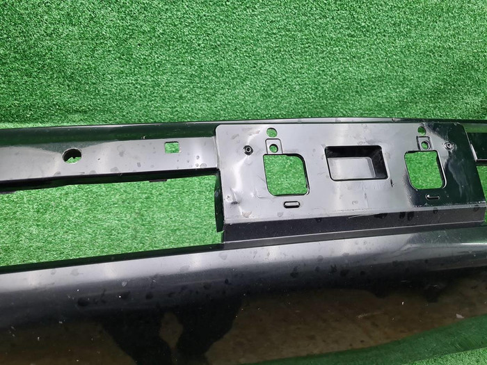 Бампер передний Toyota Land Cruiser 300 (21-нв)