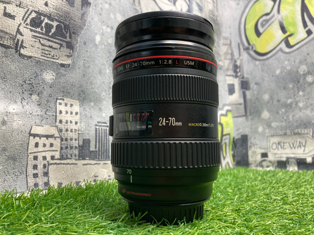 Canon EF 24-70mm 2.8L USM