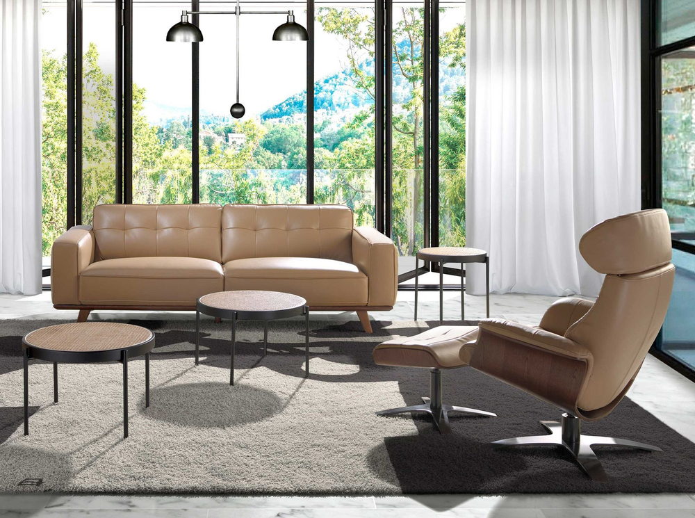 Поворотное кресло 5087/A928-M5668 с обивкой из песочной кожи