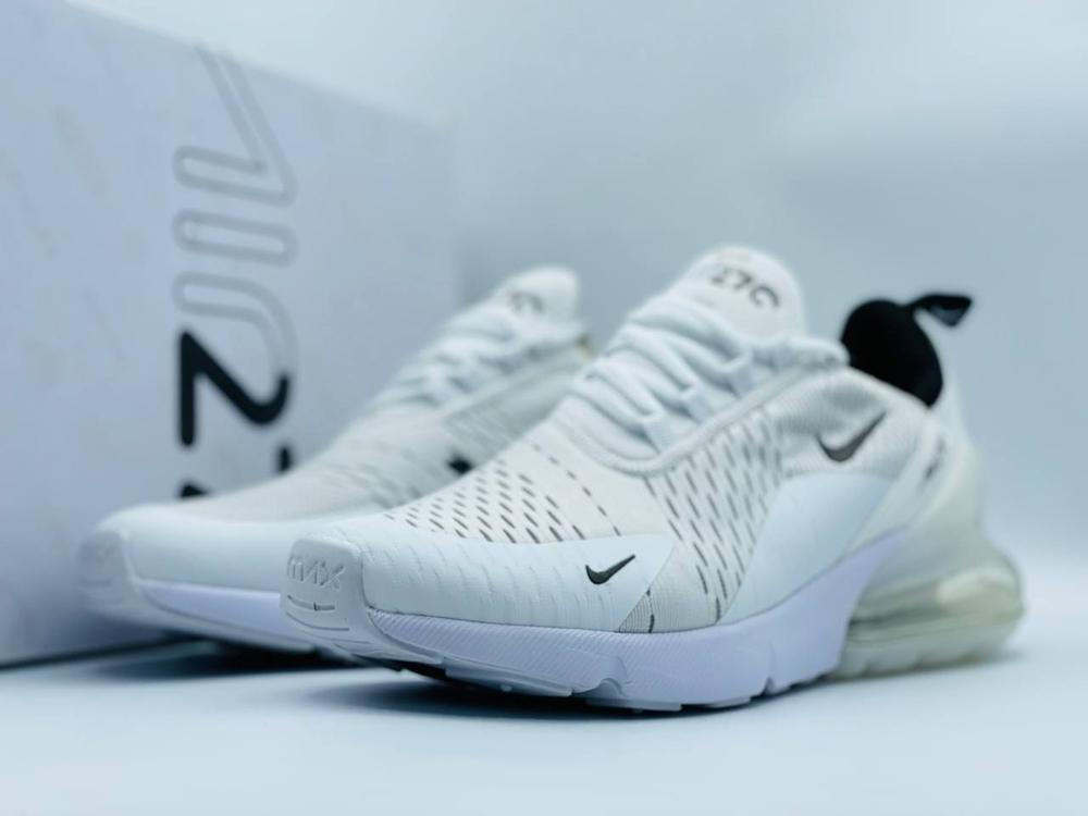 Кроссовки Nike Air Max 270