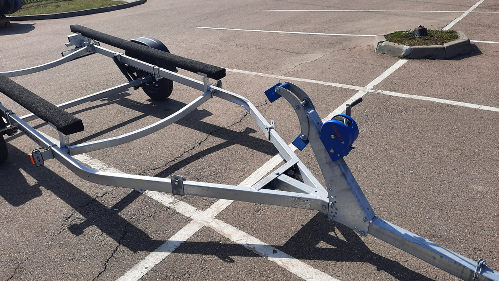 Лодочный прицеп МЗСА 81771E.101 для лодок и катеров