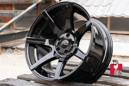 Комплект дисков Shogun V07 18x9.5 et15 5x114.3