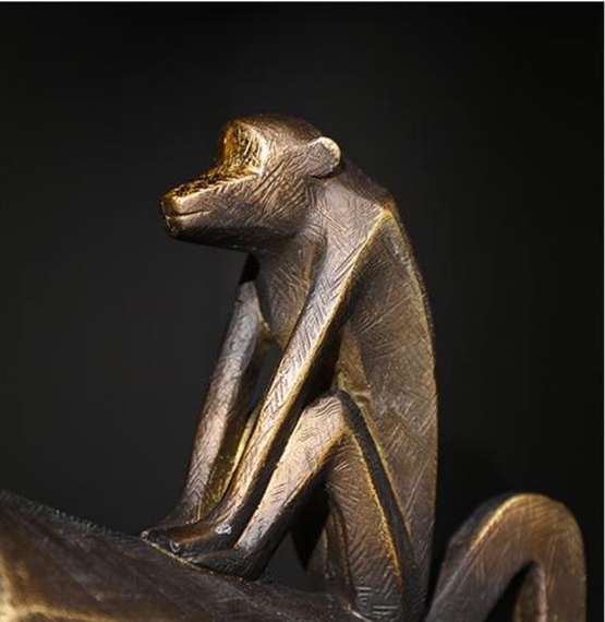 Статуэтка Pious Ornament