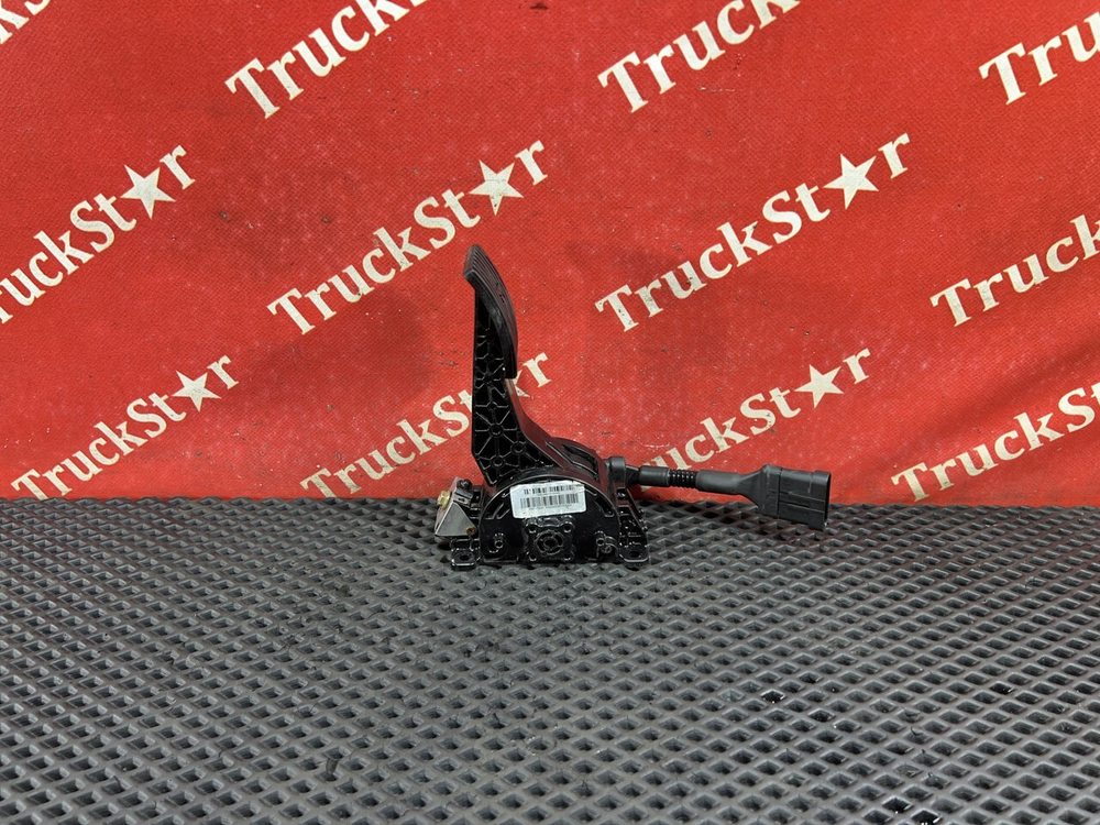 Педаль газа 2023г