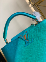 Louis Vuitton Capucines BB