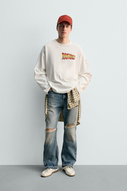 ZARA X DYLAN´S T-SHIRT CLUB ФУТБОЛКА С ИЛЛЮСТРАЦИЕЙ BACK TO THE FUTURE© UCS LLC AND AMBLIN, БЕЛЫЙ