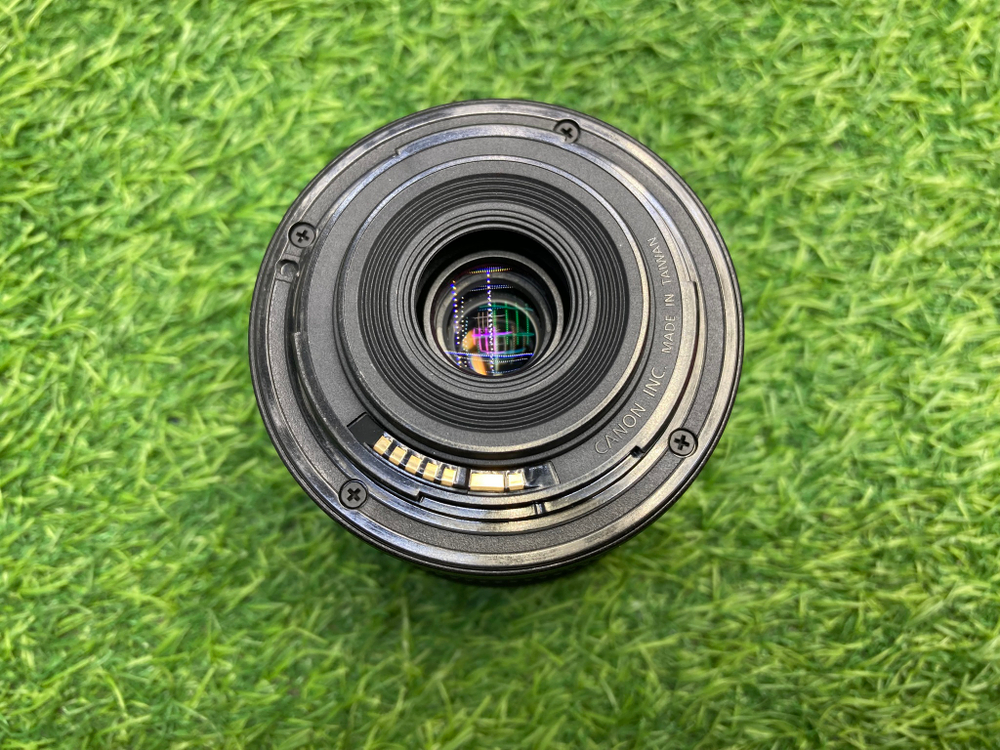 Canon EF-S 10-18mm 4.5-5.6 IS STM