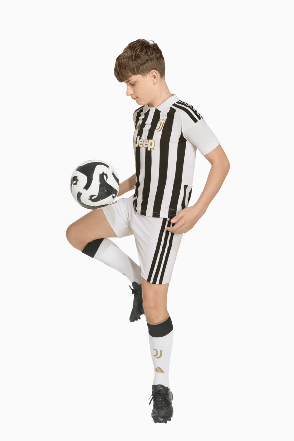 Шорты adidas Juventus FC 26/27 Home Junior - черный