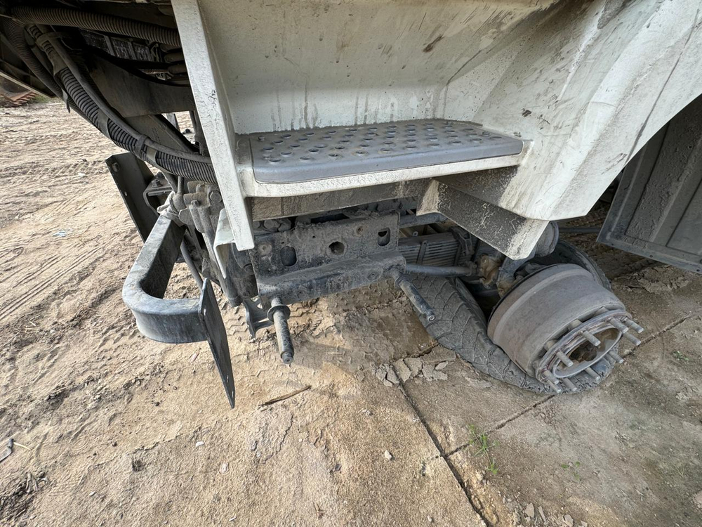 FAW J6 8x4 Самосвал СА3310Р66K24T4E5 (Дизельный, 11,1 л, 420 л.с., МТ)
