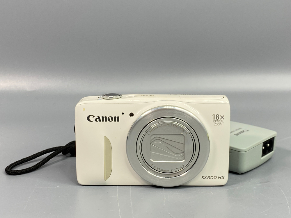 Canon PowerShot SX600 HS