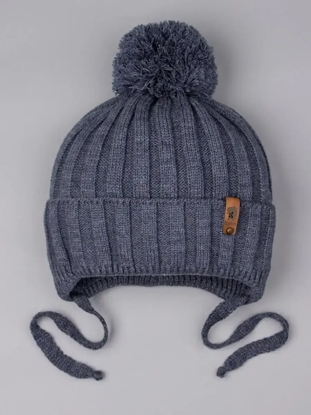 Шапка для мальчика осенняя на завязках