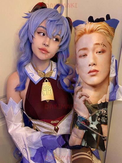 Мини дакимакура Чхве Сан из Эйтиз арт. M1039, 60х20 см