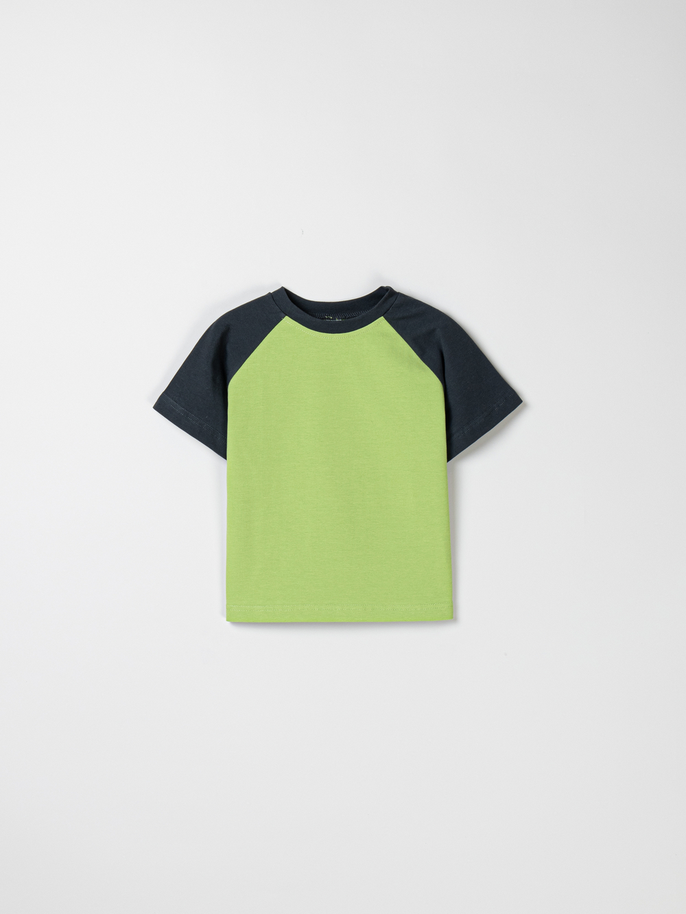 Костюм футболка колор блок и шорты "Лаймовый графит"