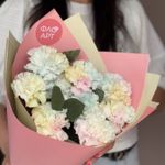 "Букет радужных диантусов"