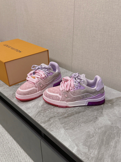 Louis Vuitton Trainer (4 colors)