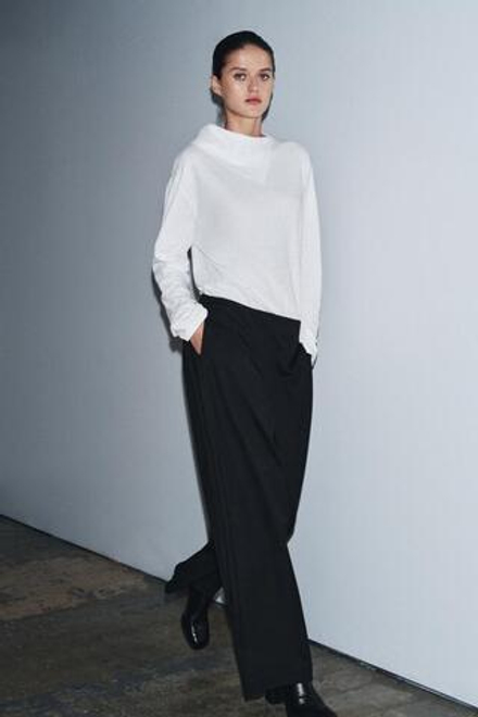 ZARA БРЮКИ В ПОЛОСКУ С ЗАЩИПАМИ — ZW COLLECTION, ЧЕРНЫЙ