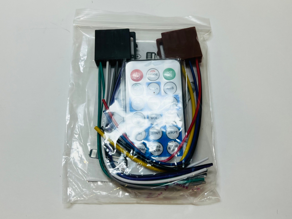 Автомагнитола 1din (FM, AUX, USB, TF Card) без Bluetooth (1 шт.)